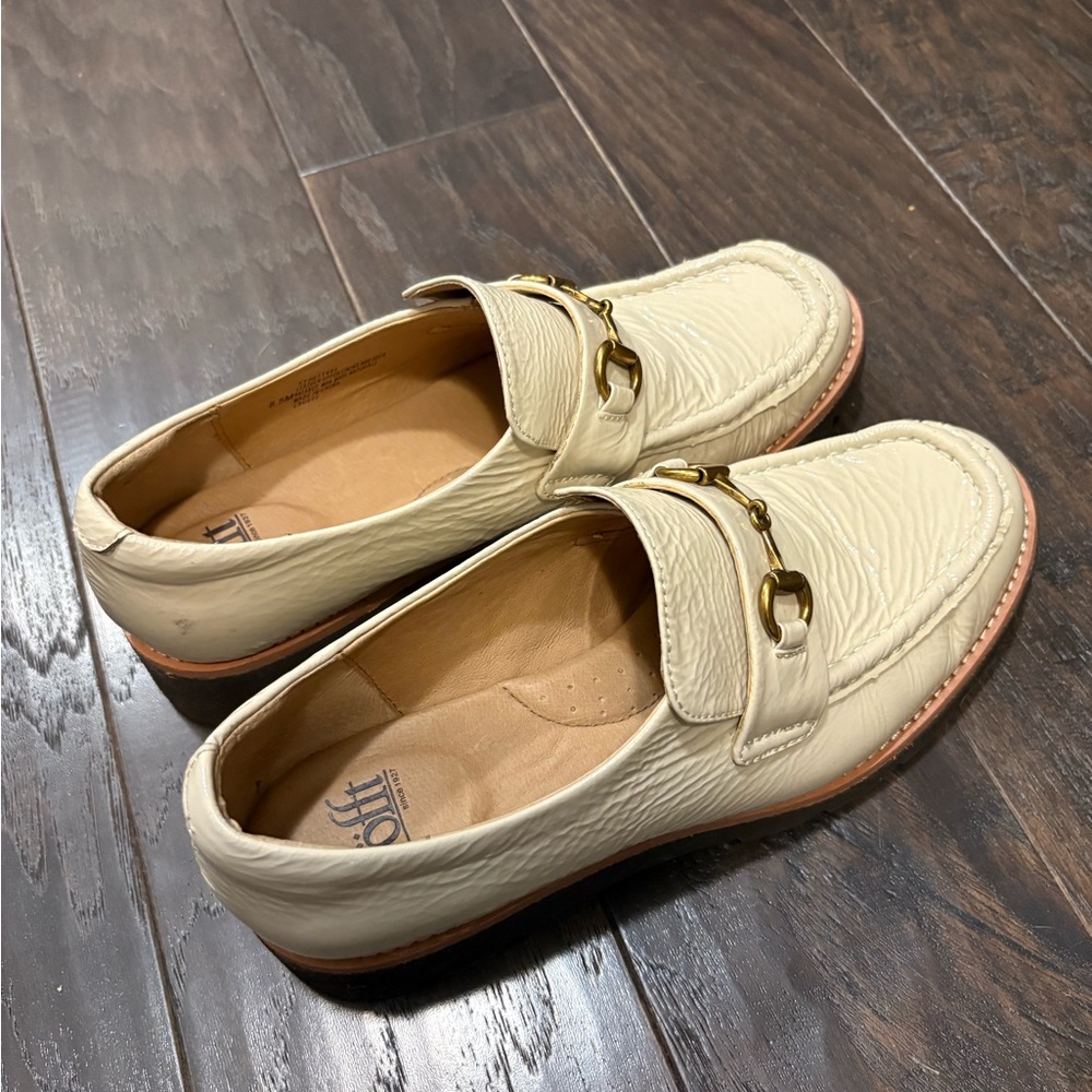 Sofft Prewitt Loafer - Patented leather in Tapioca